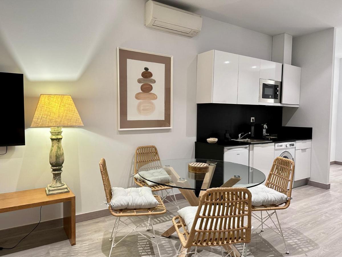 Suites 18 - Hostatel Гранада Экстерьер фото